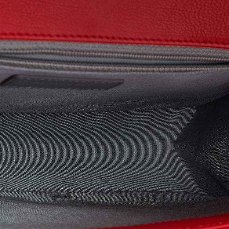 Pre Owned Chanel Red Diamond Stitch Quilted Leather New Medium Boy Bag