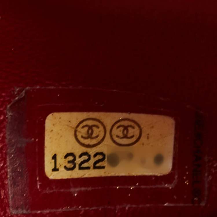 Pre Owned Chanel Red Quilted Caviar Leather Jumbo Classic Single Flap Bag