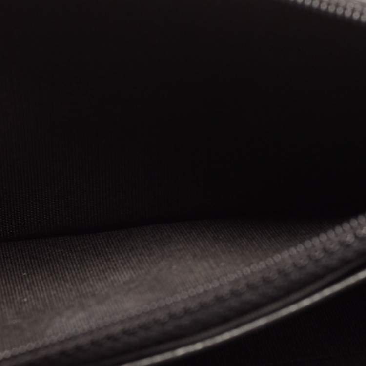 Pre Owned Chanel Black Quilted Leather Trendy CC Wallet On Chain