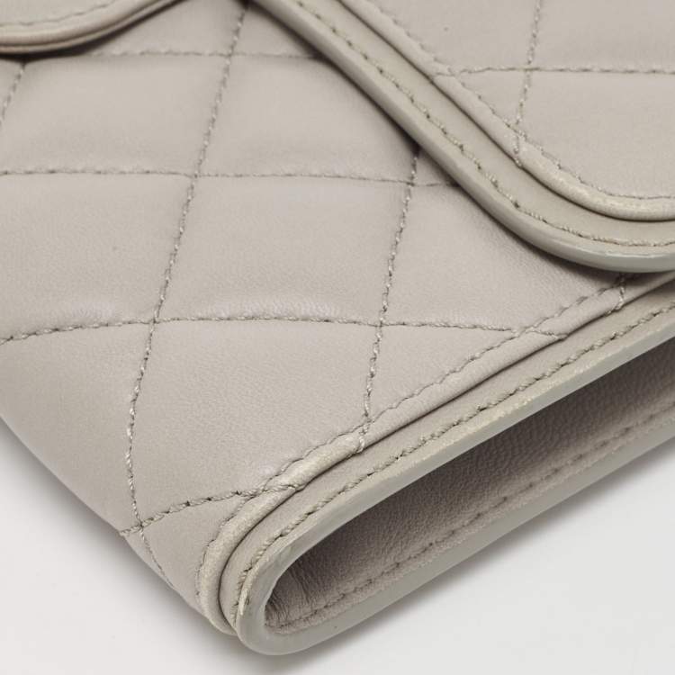 Pre Owned Chanel Grey Quilted Leather Single Flap Bag