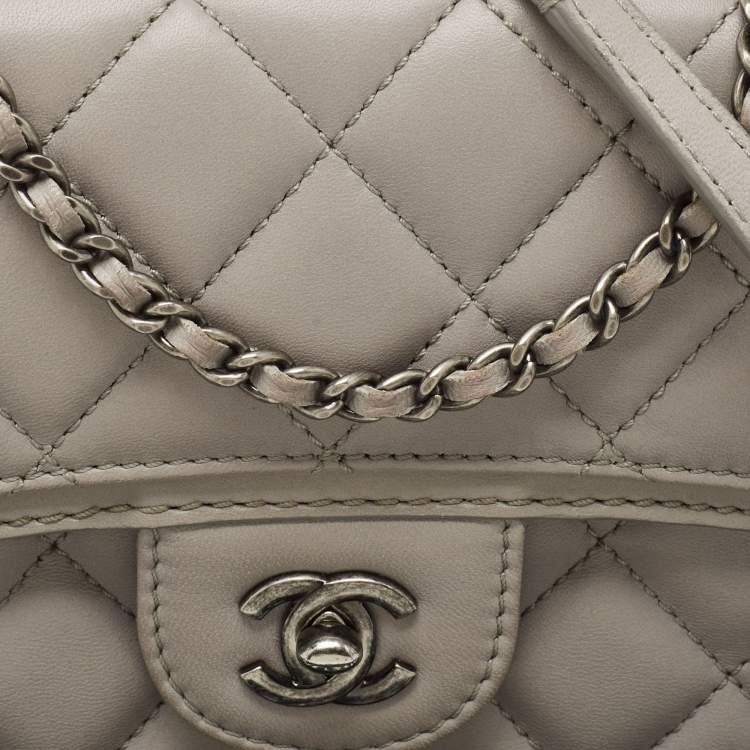 Pre Owned Chanel Grey Quilted Leather Single Flap Bag