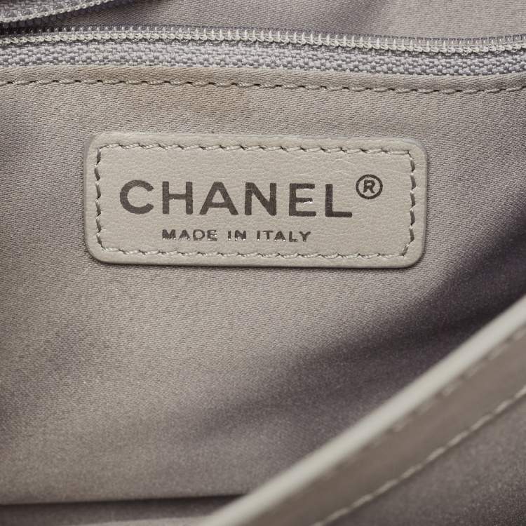 Pre Owned Chanel Grey Quilted Leather Single Flap Bag