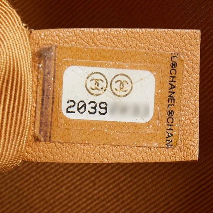 Pre Owned Chanel Dark Grey Shimmer Leather Medium Boy Bag