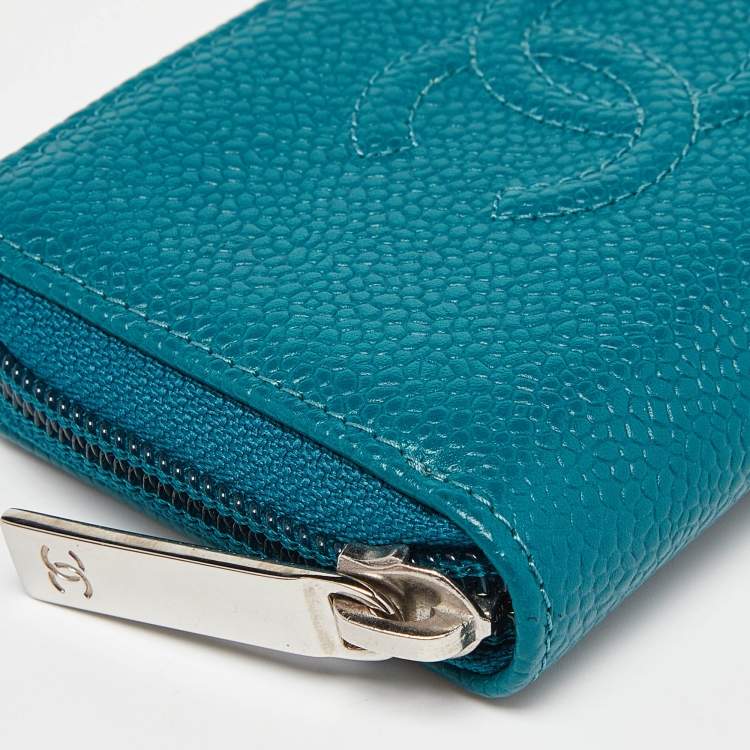 مملوكة مسبقًا Chanel Teal Blue Caviar Leather CC Zip Coin Purse