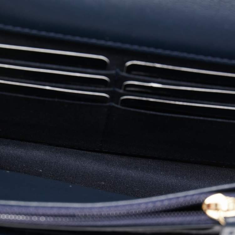 Pre Owned Chanel Navy Blue Quilted Velvet Pearl Crush Wallet on Chain 