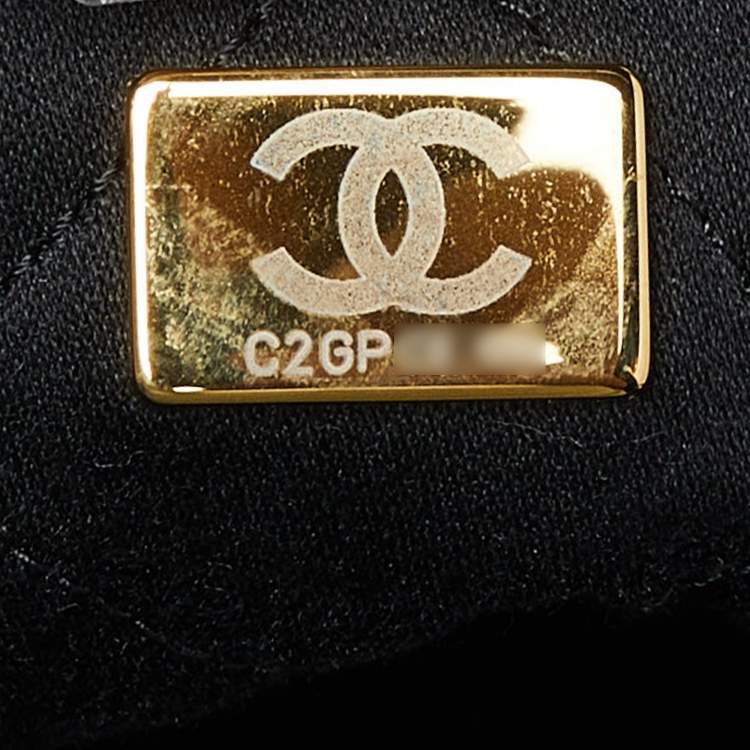 Pre Owned Chanel Black Shiny Quilted Leather 22 Backpack