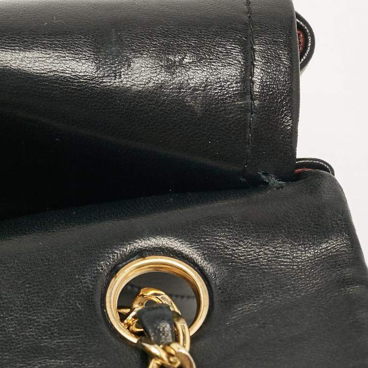 Pre Owned Chanel Black Chevron Leather Medium Classic Double Flap Bag
