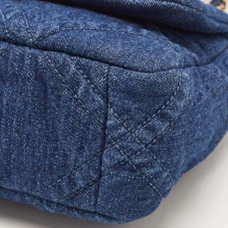 Pre Owned Chanel Blue Quilted Denim Medium 19 Flap Bag
