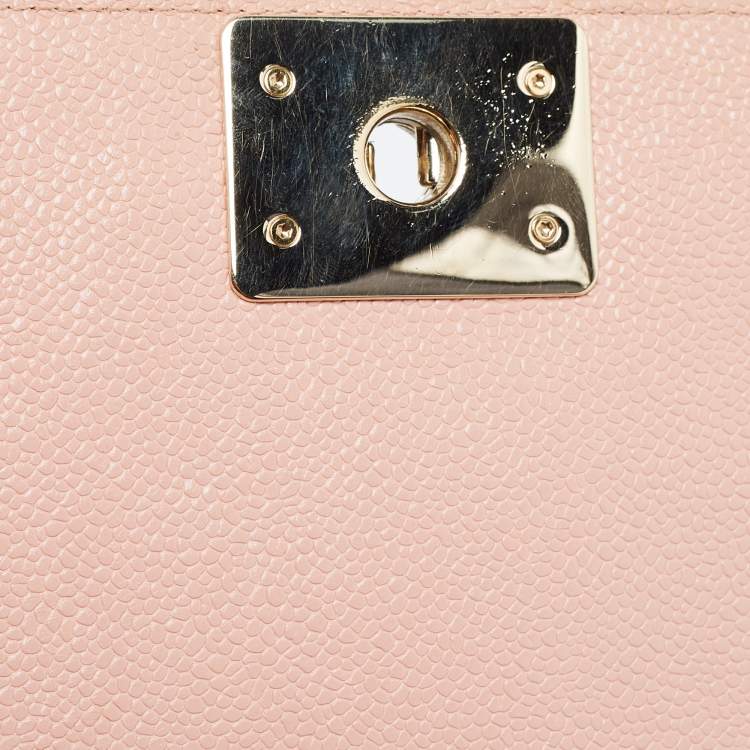 Pre Owned Chanel Pink Quilted Caviar Leather Small Boy Flap Bag