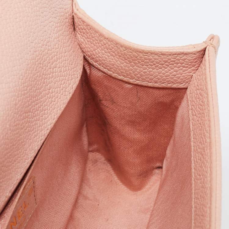 Pre Owned Chanel Pink Quilted Caviar Leather Small Boy Flap Bag