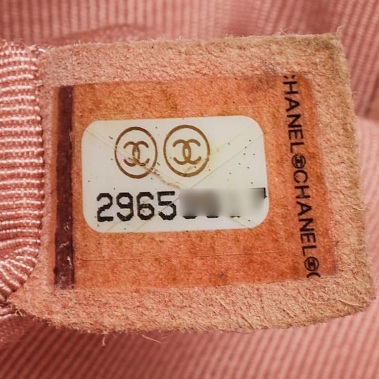 Pre Owned Chanel Pink Quilted Caviar Leather Small Boy Flap Bag