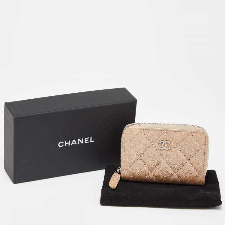 Pre Owned Chanel Beige Quilted Caviar Leather Zip Around Coin Purse