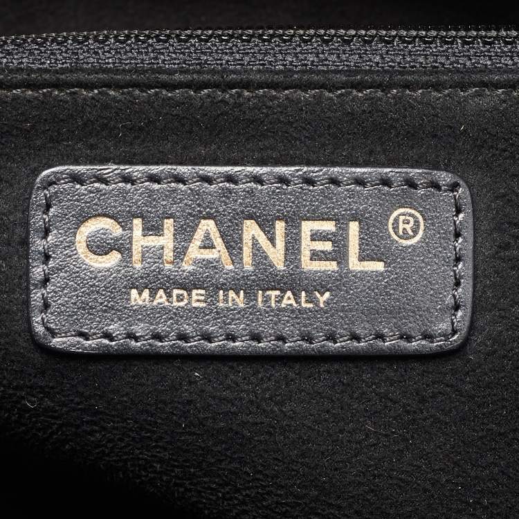 Pre Owned Chanel Black Caviar Leather Small Studded Deauville Tote