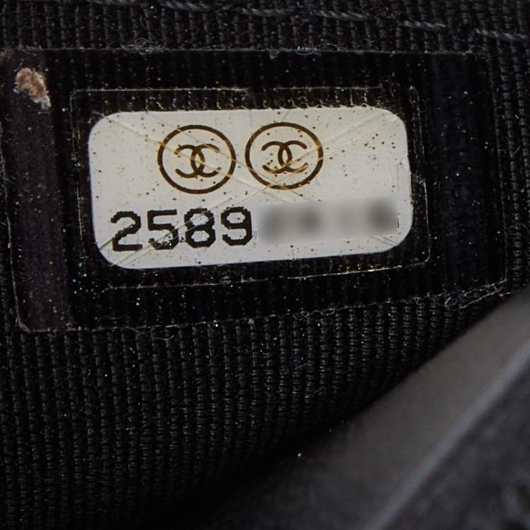 Pre Owned Chanel Black Quilted Leather Classic Wallet on Chain