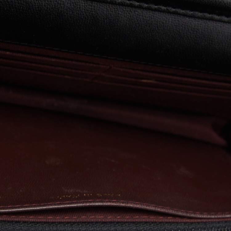 Pre Owned Chanel Black Quilted Leather Classic Wallet on Chain