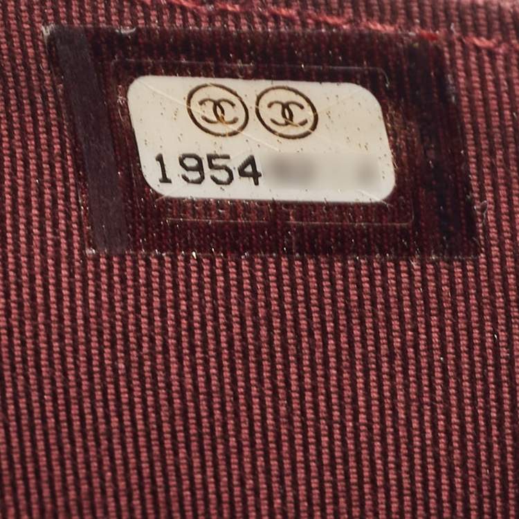 Pre Owned Chanel Black Quilted Caviar Leather Classic Flap Wallet