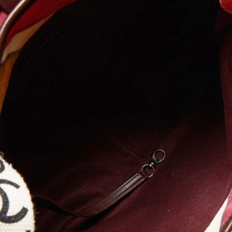 Pre Owned Chanel Muliticolor Nubuck and Leather Flower Power Messenger Bag