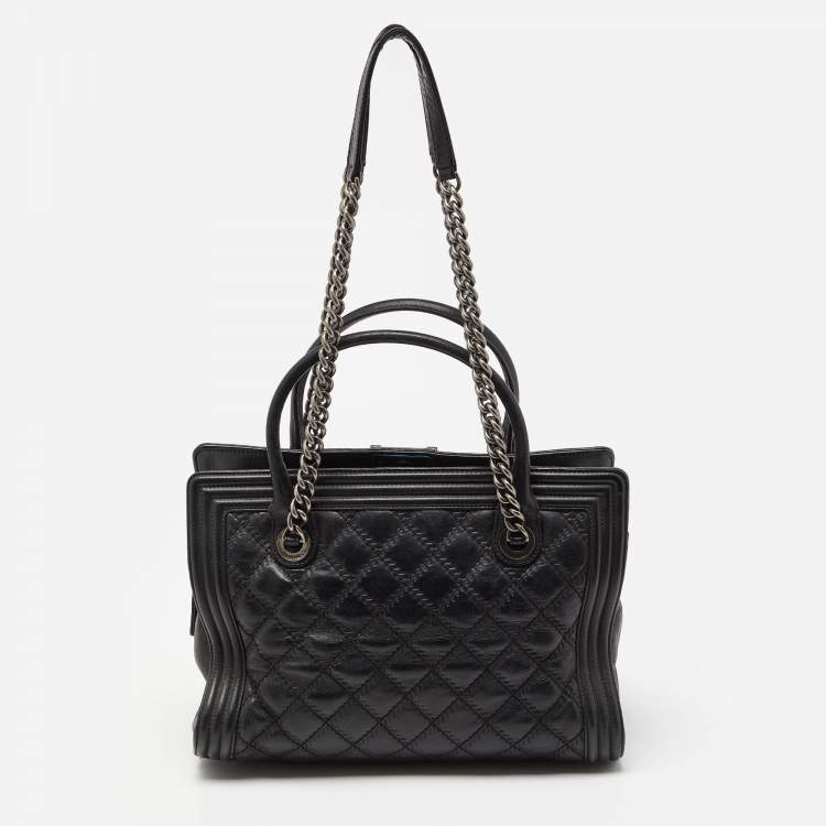 Pre Owned Chanel Black Quilted Double Stitch Leather Boy Tote