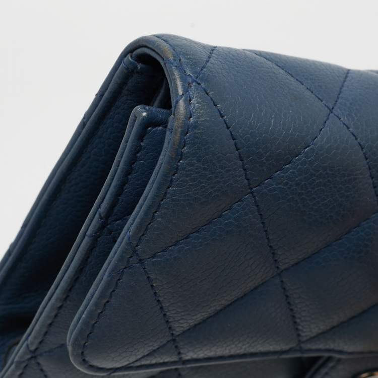 Pre Owned Chanel Blue Quilted Caviar Leather Classic Flap Wallet