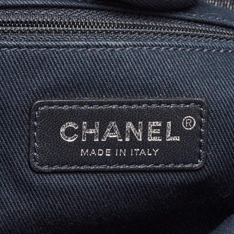 Pre Owned Chanel Blue Denim and Leather Medium Deauville Shopper Tote