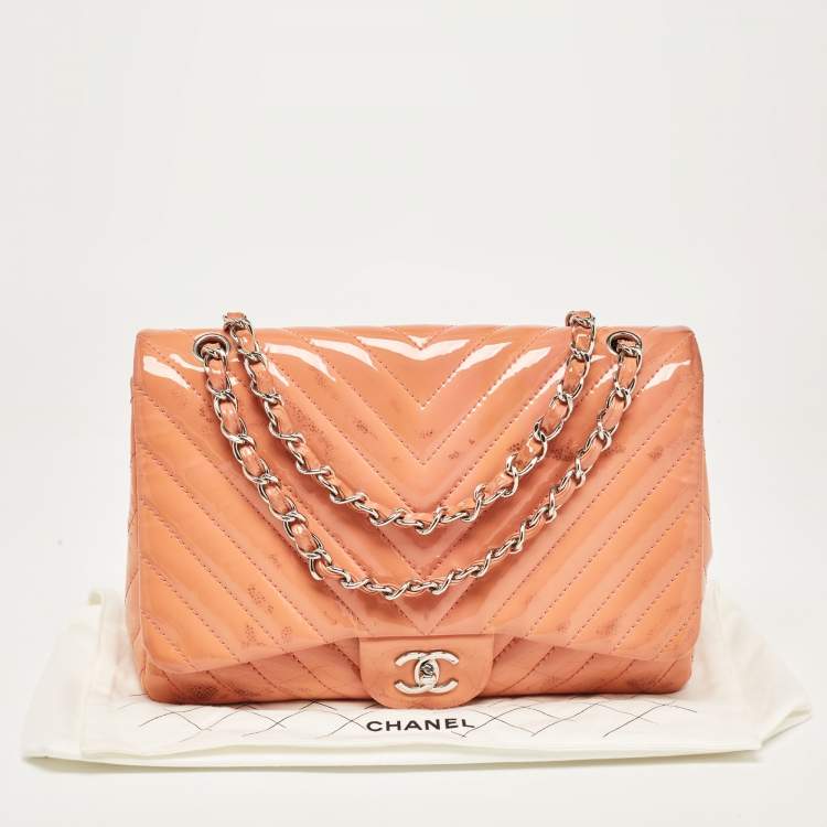 Pre Owned Chanel Pink Chevron Patent Leather Jumbo Classic Single Flap Bag