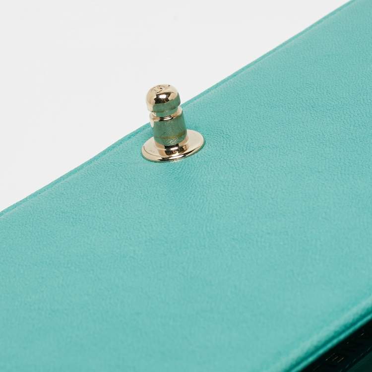 Pre Owned Chanel Aqua Green Chevron Caviar Leather Medium Boy Flap Bag