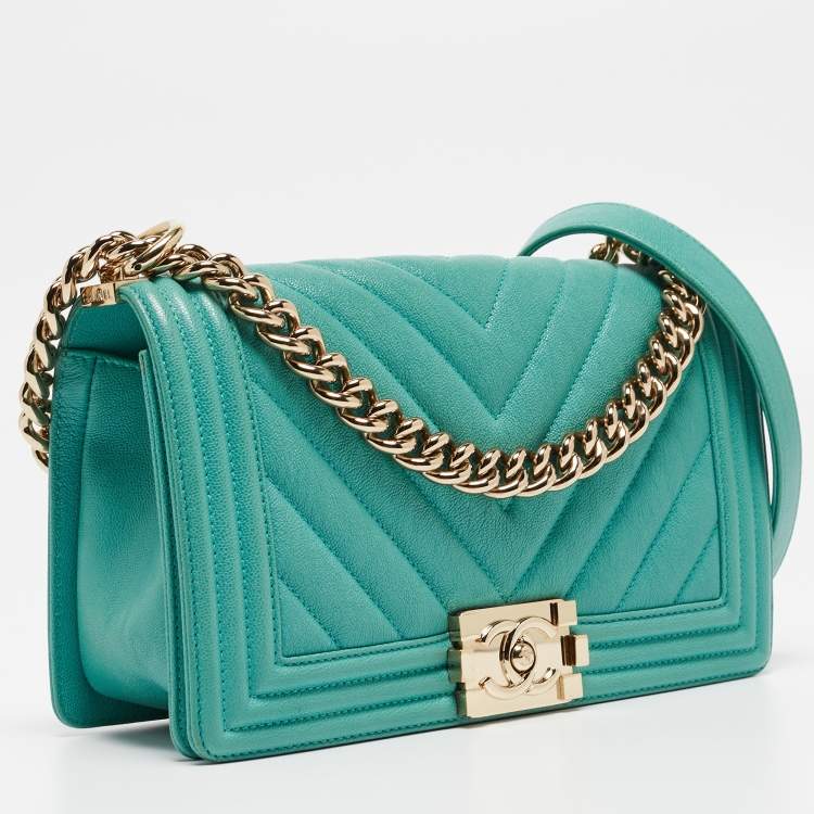 Pre Owned Chanel Aqua Green Chevron Caviar Leather Medium Boy Flap Bag