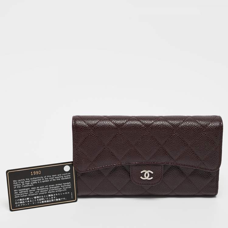 مملوكة مسبقًا Chanel Plum Quilted Caviar Leather Classic Flap Trifold Wallet