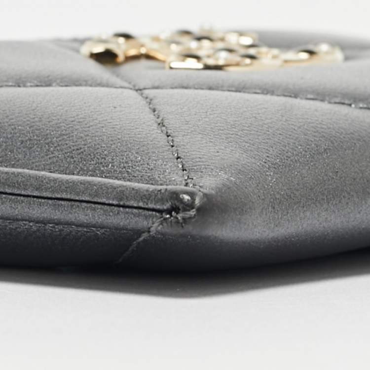 Pre Owned Chanel Grey Quilted Leather 19 Card Holder