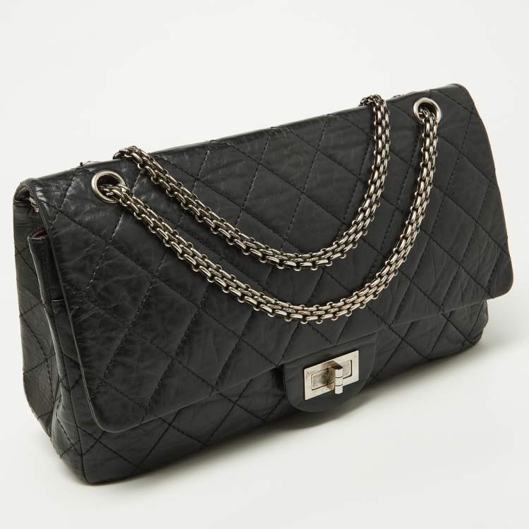 Pre Owned Chanel Black Quilted Aged Leather Reissue 2.55 Classic 227 Flap Bag