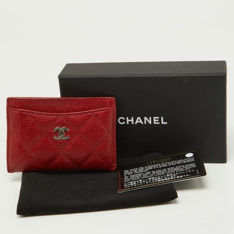 Pre Owned Chanel Red Quilted Caviar Leather CC Card Case