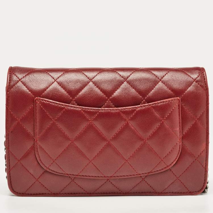 Pre Owned Chanel Burgundy Quilted Leather Classic Wallet on Chain 