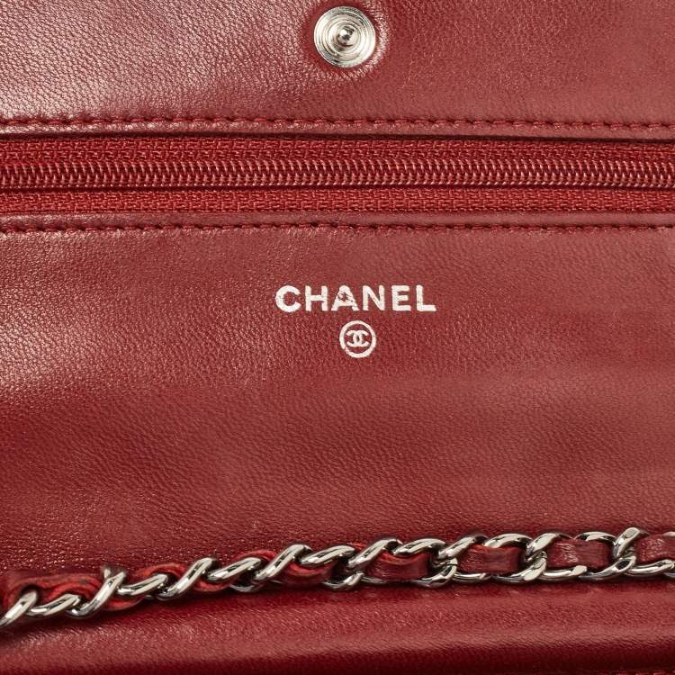 Pre Owned Chanel Burgundy Quilted Leather Classic Wallet on Chain 