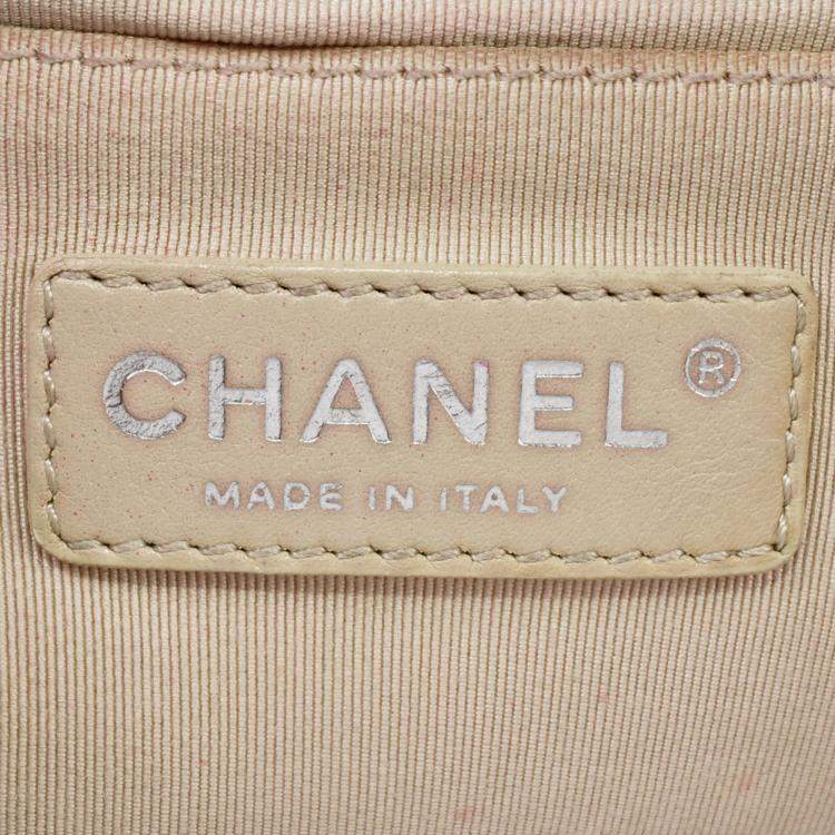Pre Owned Chanel  Calf Leather Medium Boy Shoulder Bags
