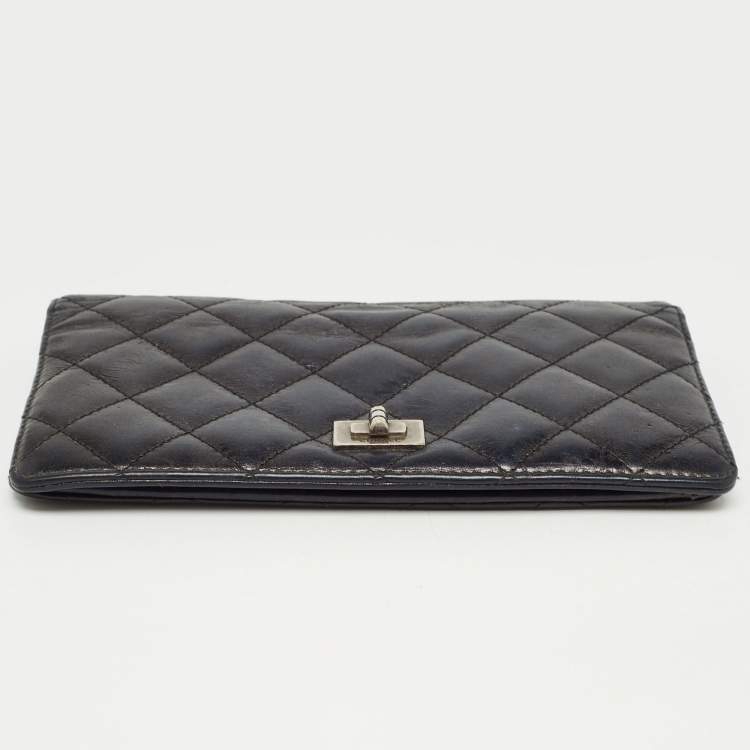 Pre Owned Chanel Black Quilted Leather Reissue Continental Wallet