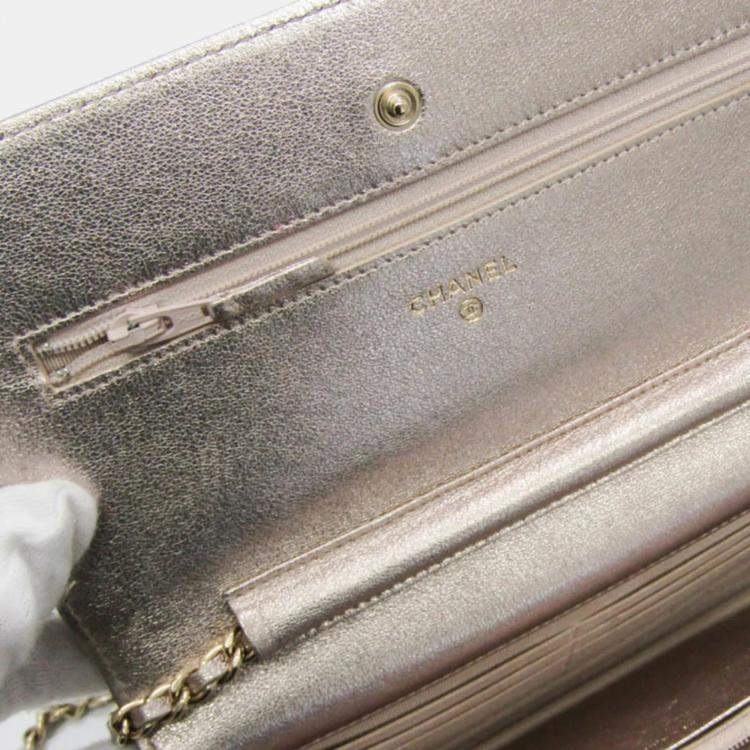 Pre Owned Chanel Silver Perforated Classic Wallet On Chain