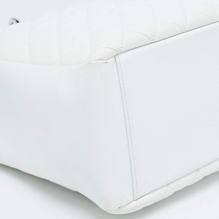 Pre Owned Chanel White Quilted Caviar Leather Grand Shopping Tote