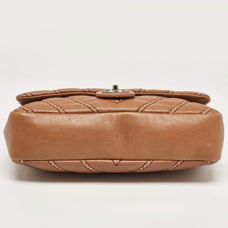 Pre Owned Chanel Brown Chevron Stitched Leather Classic Top Handle Bag