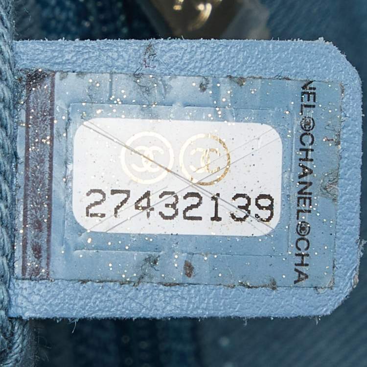 Pre Owned Chanel Blue Caviar Leather Business Affinity Waist Bag