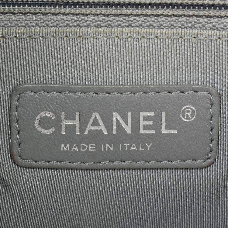 Pre Owned Chanel Grey Leather Medium Reverso Boy Bag