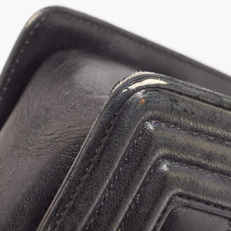 Pre Owned Chanel Black Quilted Leather Small Boy Bag