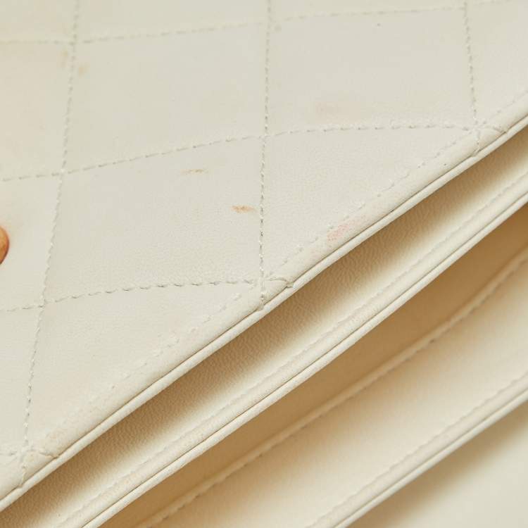 Pre Owned Chanel Off White Quilted Leather Small Trendy CC Flap Bag