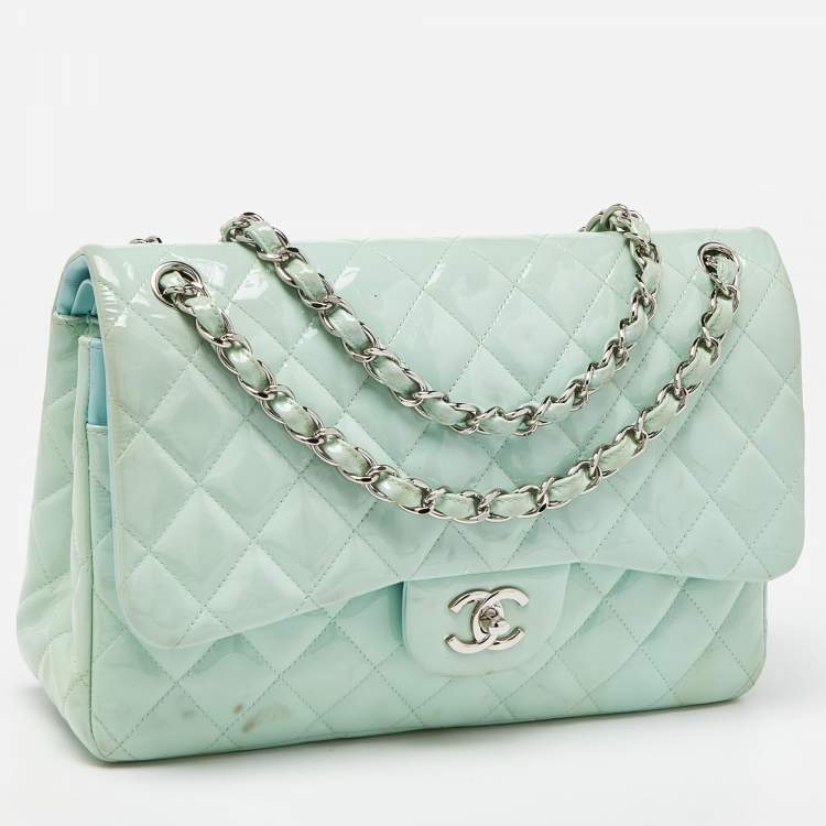 Pre Owned Chanel Green Quilted Patent Leather Jumbo Classic Double Flap Bag