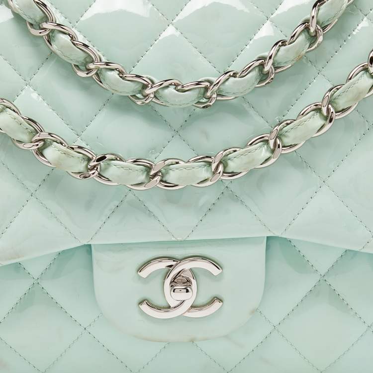 Pre Owned Chanel Green Quilted Patent Leather Jumbo Classic Double Flap Bag