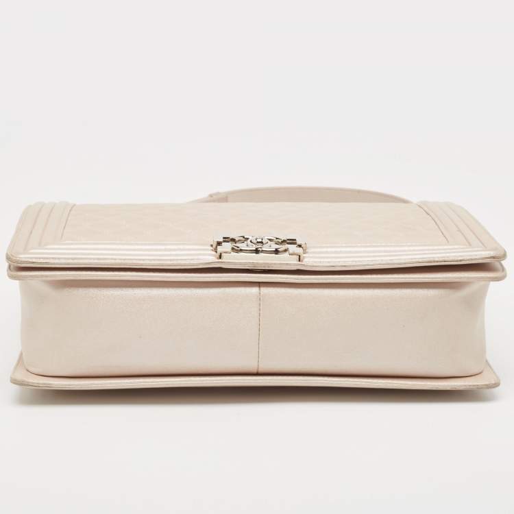 Pre Owned Chanel Pearl White Shimmer Quilted Leather Large Boy Flap Bag