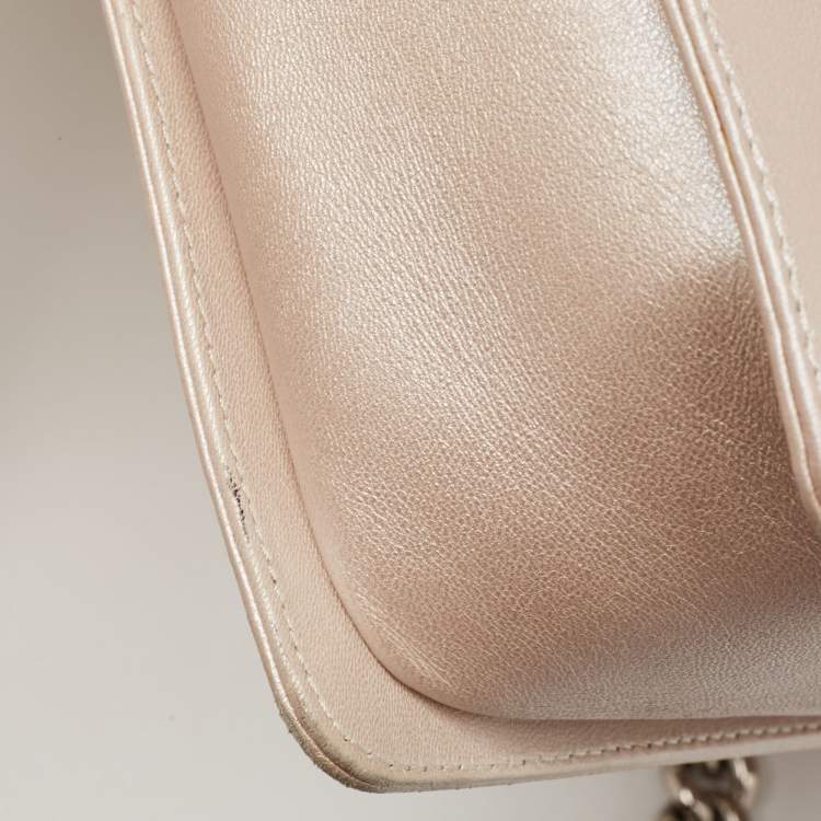 Pre Owned Chanel Pearl White Shimmer Quilted Leather Large Boy Flap Bag