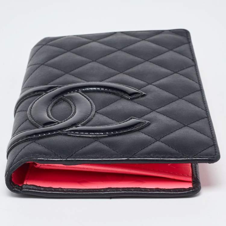 Pre Owned Chanel Black Quilted Leather Cambon Ligne Bifold Wallet
