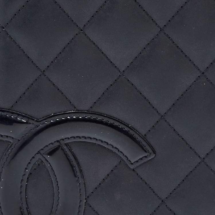 Pre Owned Chanel Black Quilted Leather Cambon Ligne Bifold Wallet