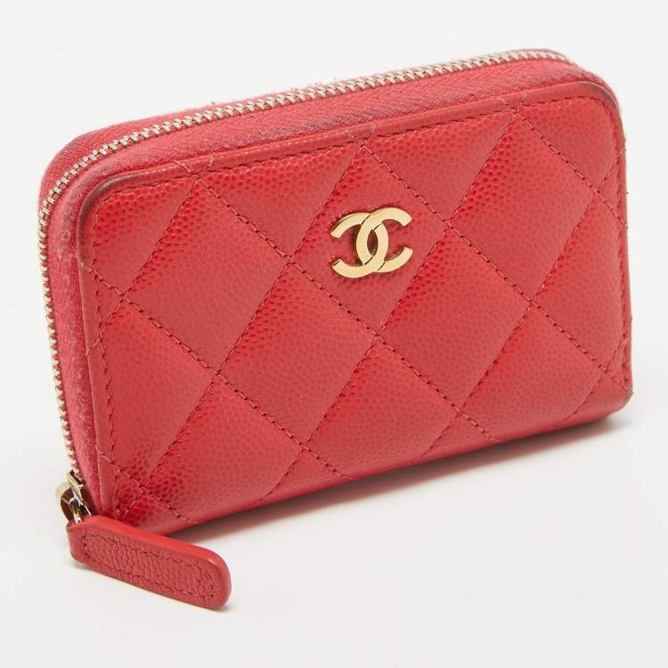 Pre Owned Chanel Red Quilted Caviar Leather Zip Around Coin Purse