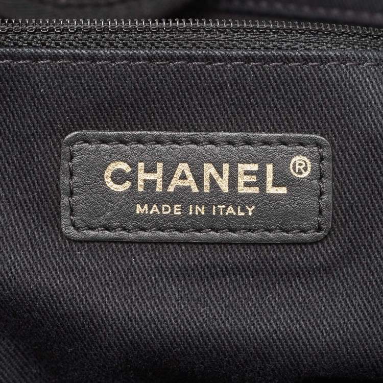 Pre Owned Chanel Black Raffia Large Deauville Tote